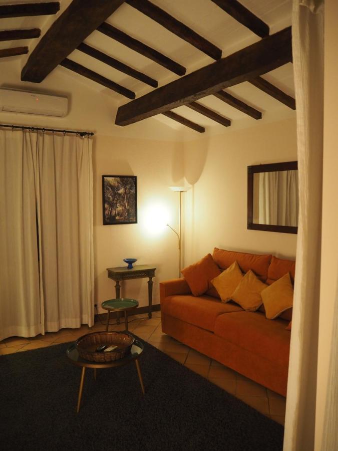 Le Querciolaie Monte Cavallo - Upper Apartment Saturnia Exterior foto