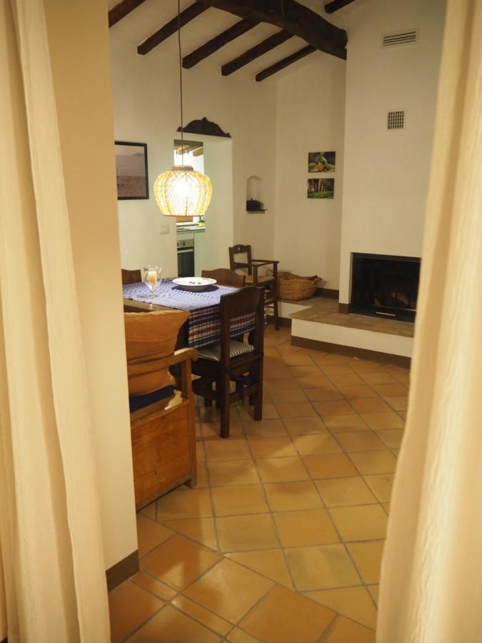 Le Querciolaie Monte Cavallo - Upper Apartment Saturnia Exterior foto